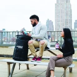 Pro Large 23L 19 Pro Large 23L -Peak Camping 1014 bk lifestyle 1 rsz 53529.1649872447