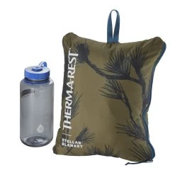 Therm-a-Rest Stellar Blanket -Peak Camping 11545 tr stellar pinescenic print ssack rsz 26141.1646346169