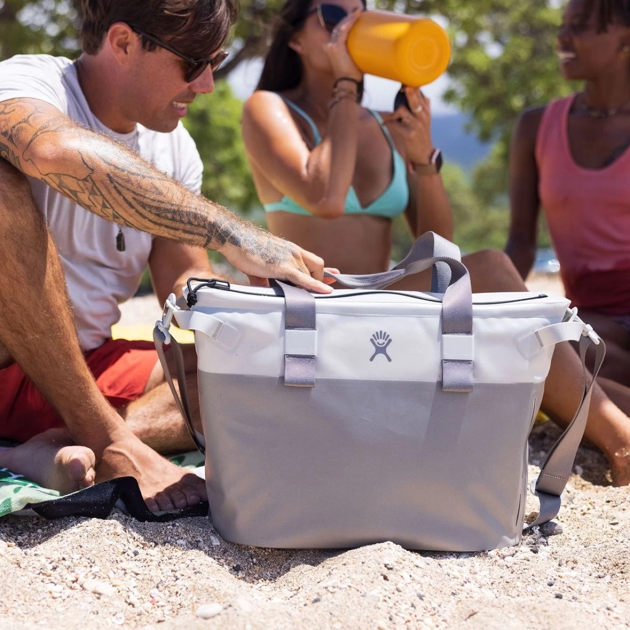 Hydro Flask 26 L Day Escape Soft Cooler Tote 9 Hydro Flask 26 L Day Escape Soft Cooler Tote - Image 7