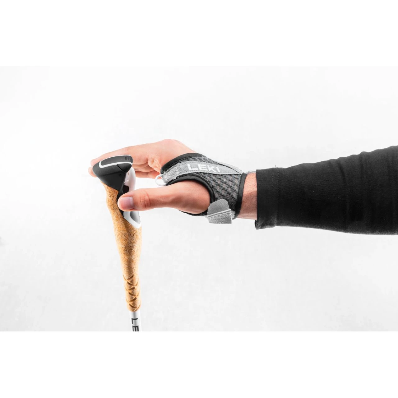 Leki Cross Trail FX Superlite Compact 7 Leki Cross Trail FX Superlite Compact - Image 5