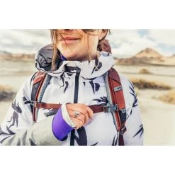 Gregory Maven 55 - Women's 28 Gregory Maven 55 - Women's -Peak Camping GMP S20 Maven SternumWhistle rsz 90176.1652833641