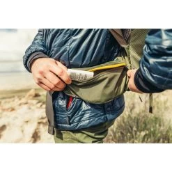 Gregory Stout 60 - Men's -Peak Camping GMP S20 Stout HipbeltPocket rsz 78827.1674847843