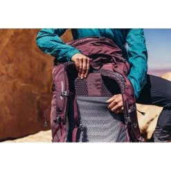 Gregory Deva 70 - Women's 34 Gregory Deva 70 - Women's -Peak Camping GMP S22 BaltoroDeva Feat 0704 rsz 15824.1643392672