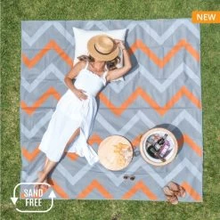 Sandlite Mat - Large -Peak Camping NEW 5b 900x900 smoke zig zig med rsz 10924.1663086585