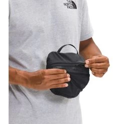 The North Face Flyweight Daypack -Peak Camping NF0A52TK MN8 modelalt6 rsz 51902.1675362985