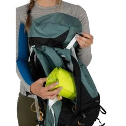 Osprey Sirrus 36 - Women's 33 Osprey Sirrus 36 - Women's -Peak Camping Sirrus 36L S22 Detail10 SucculentGreen rsz 81115.1675814084