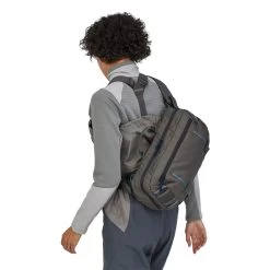 Patagonia Stealth Sling 10L -Peak Camping WBF21 48328 NGRY BJ4 rsz 26117.1673644385