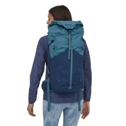 Patagonia Altvia Pack 28L (Fall 2022) -Peak Camping WBS22 48910 ABB KR1 rsz 80961.1658168519