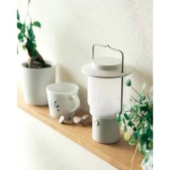 Snow Peak Home & Camp Lantern -Peak Camping es 080 bk lifestyle 11 1024x1024 rsz 55252.1660263120