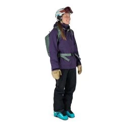 Osprey Kresta 20 - Women's -Peak Camping kresta20f21 f21 onbody1 pineleafgreen rsz 97735.1642115471