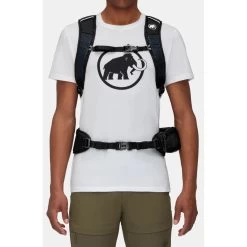 Mammut Lithium 15 11 Mammut Lithium 15 -Peak Camping mam lithium 15 black on model rsz 79291.1674515759