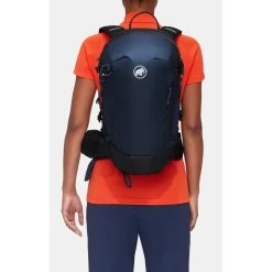 Mammut Lithium 20 - Women's -Peak Camping mam lithium 20 women marine black on model3 rsz 25703.1674518314