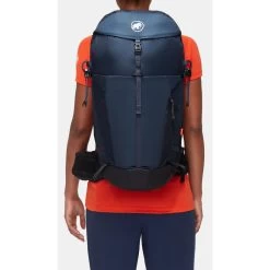 Mammut Lithium 30 - Women's -Peak Camping mam lithium 30 women marine black on model3 rsz 95770.1674519801