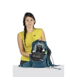 Osprey Raven 10 - Women's (Fall 2022) 34 Osprey Raven 10 - Women's (Fall 2022) -Peak Camping raven10 s19 detail 0 rsz 36648.1675908111