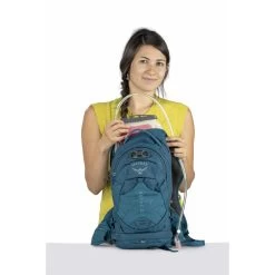 Osprey Raven 10 - Women's (Fall 2022) 31 Osprey Raven 10 - Women's (Fall 2022) -Peak Camping raven10 s19 detail reservoir rsz 19527.1675908111