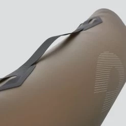 Hydrapak Seeker 4L -Peak Camping seeker 4l detail handle 1080px webres 900x rsz 43574.1626823750