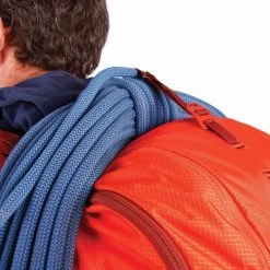 Blue Ice Squirrel 32L -Peak Camping squirrel 32l backpack 14 rsz 92643.1626822564