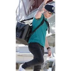 Traveler 35L -Peak Camping traveler product lifestyle 2048x rsz 1 01558.1626823736