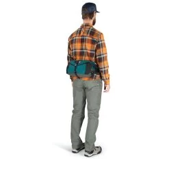 Osprey Heritage Waist Pack -Peak Camping waistpack f21 onbody3 darkpinegreen rsz 14476.1653329904