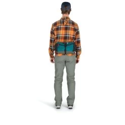 Osprey Heritage Waist Pack -Peak Camping waistpack f21 onbody4 darkpinegreen rsz 82529.1653329904