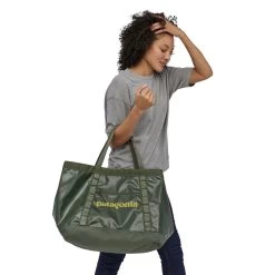 Patagonia Black Hole Gear Tote -Peak Camping wbs20 49275 cmpg bj1 rsz 03468.1661467141
