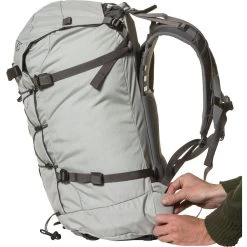 Mystery Ranch Scepter 50 (Spring 2021) -Peak Camping wf19 scepter 50 mist profile stowable belt 2060 05324.1651272089
